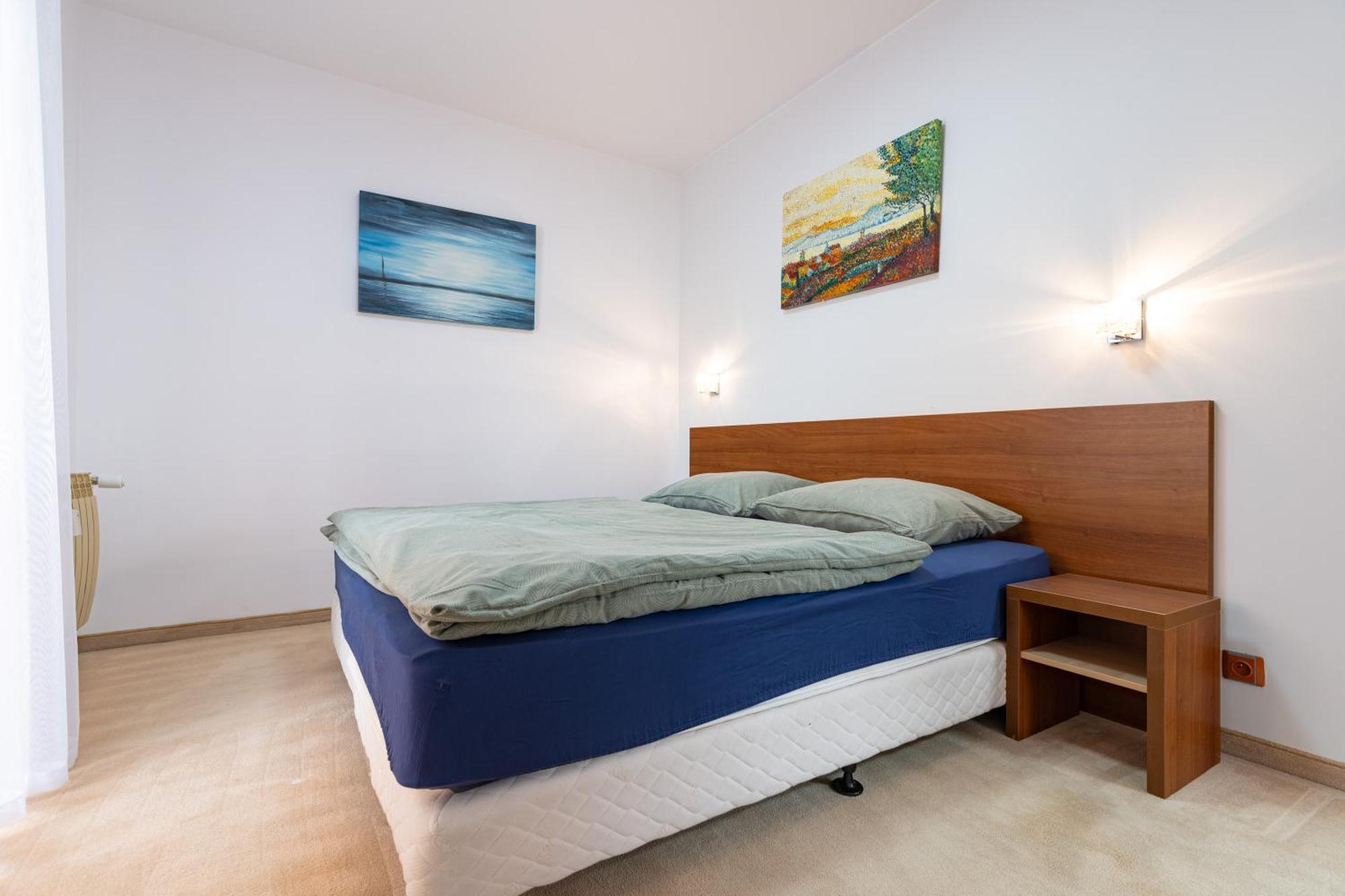Family & Friends Apartment เวลคา ลอมนิตซา ภายนอก รูปภาพ