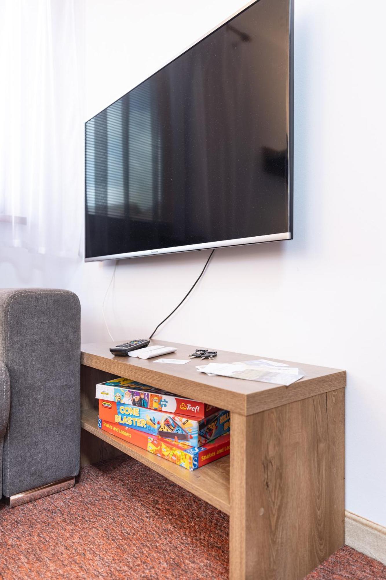 Family & Friends Apartment เวลคา ลอมนิตซา ภายนอก รูปภาพ